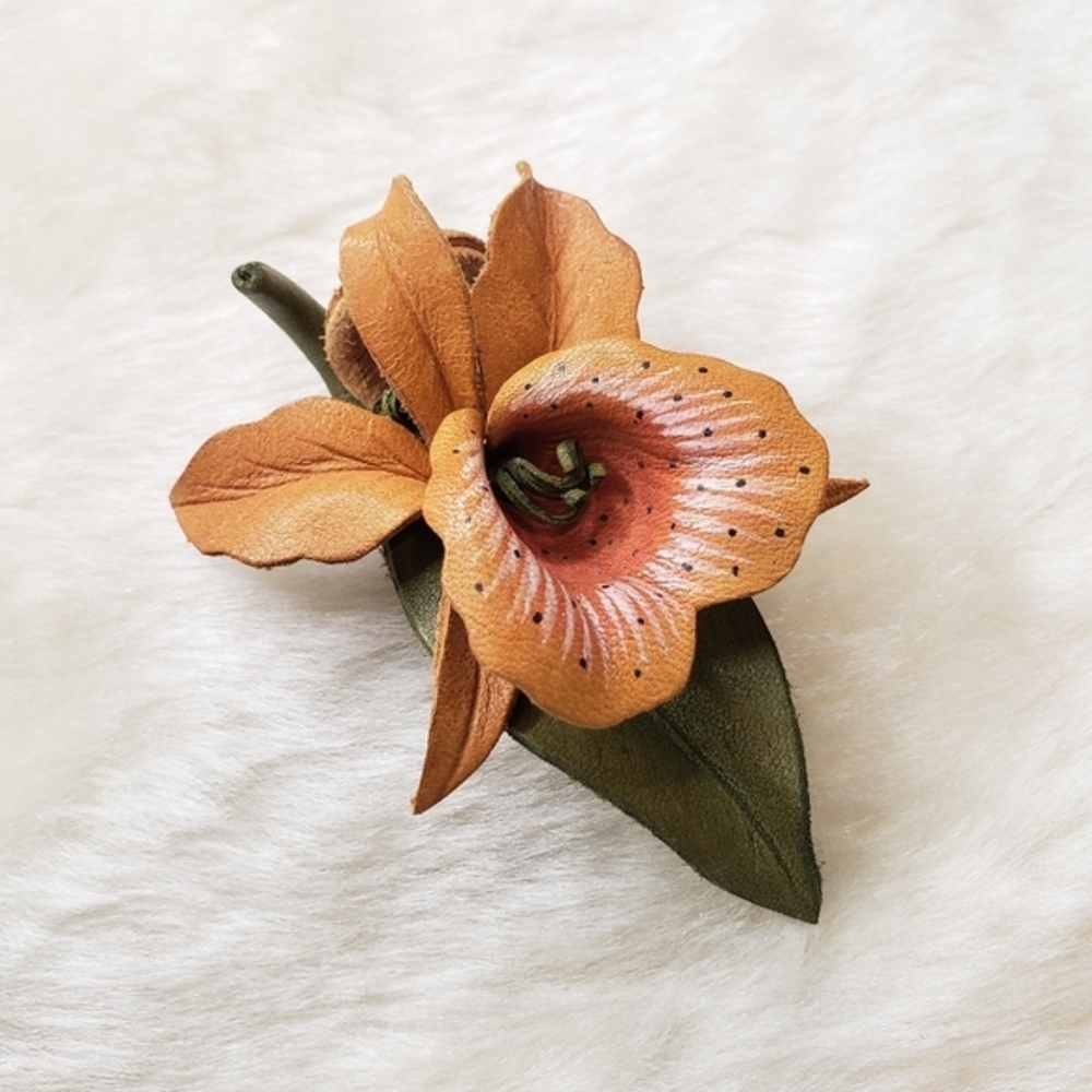 VINTAGE Handmade Leather Orchid Floral Brooch Pin